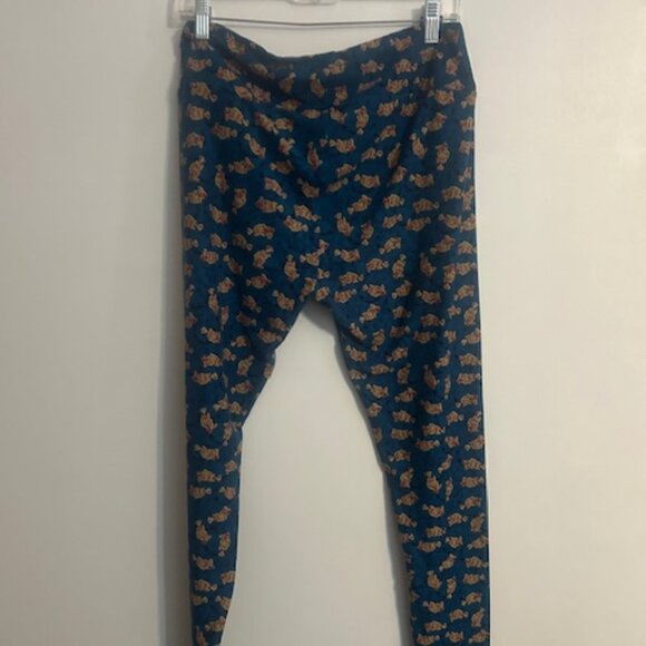 LuLaRoe Blue/Green background fish pattern leggings Tall and Curvy - Picture 3 of 5